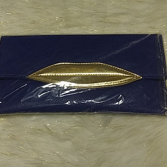 Clutch Purses - Picture 4 of 4